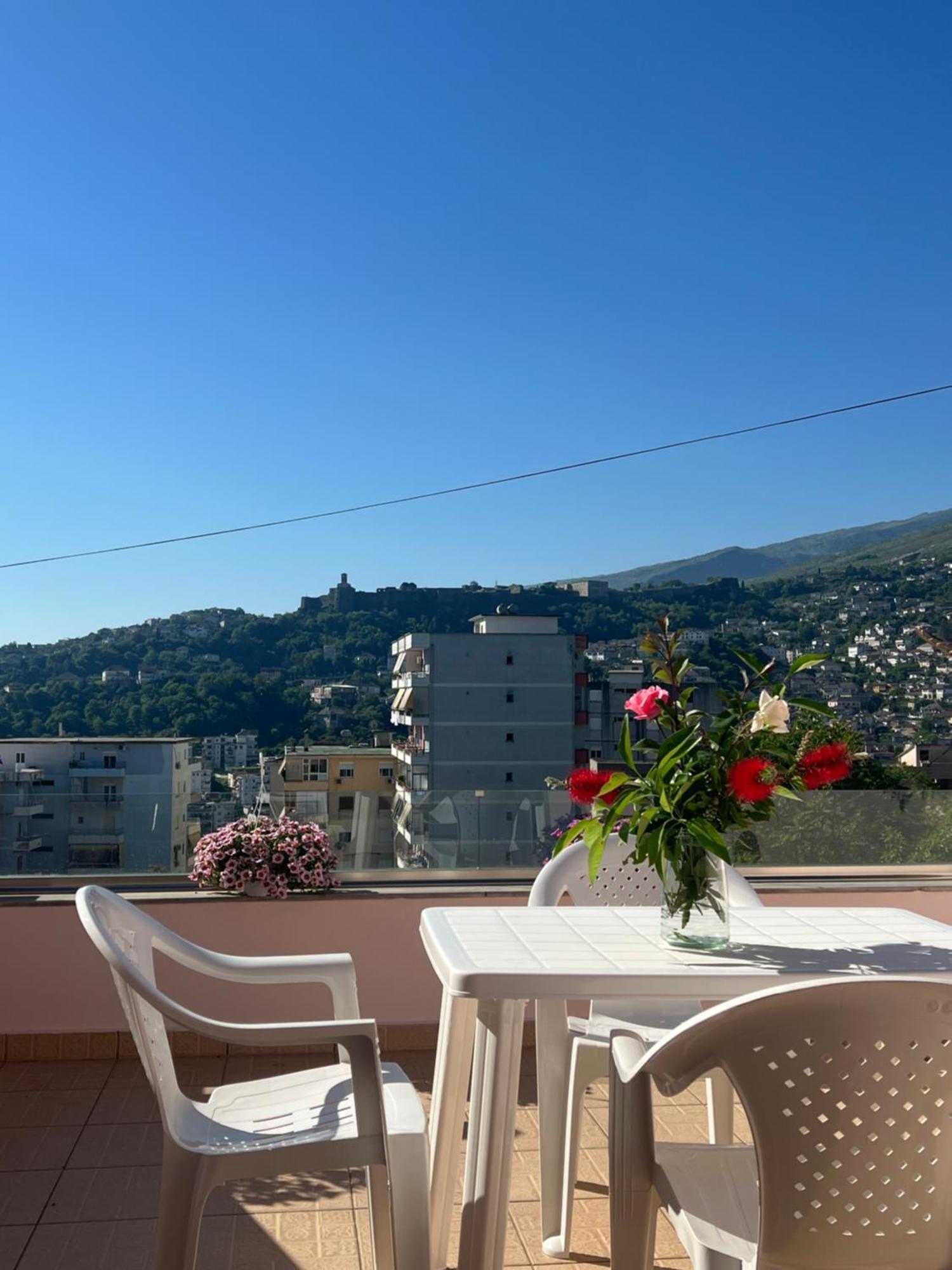 Flower Terrace Apartment Gjirokaster Exterior photo